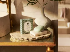 Shampoo & Body Bar><noscript><img width=
