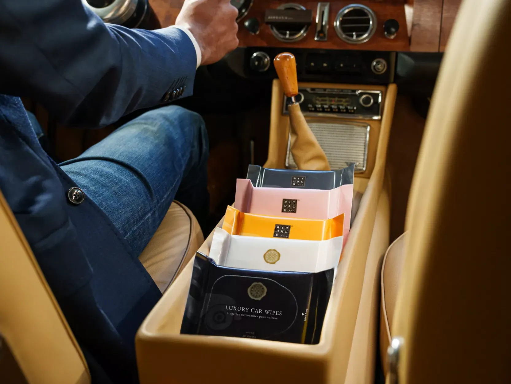 White Basil Car Wipes>Rituals New